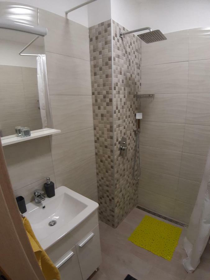 Apartmani Dream Pula Buitenkant foto