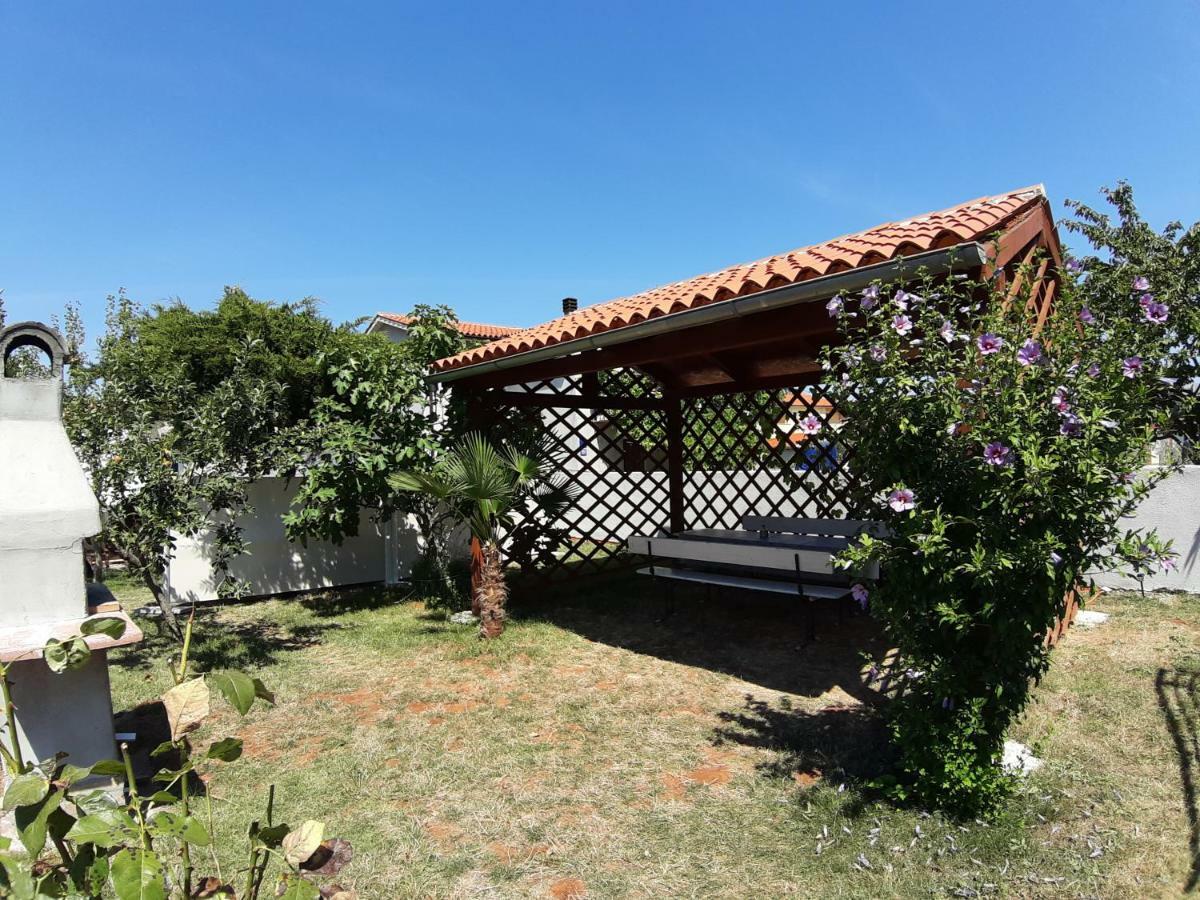Apartmani Dream Pula Buitenkant foto